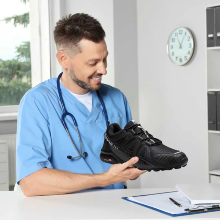 OrthoTrekk® - ergonomischer schmerzlindernder Trekking u.- Wanderschuh